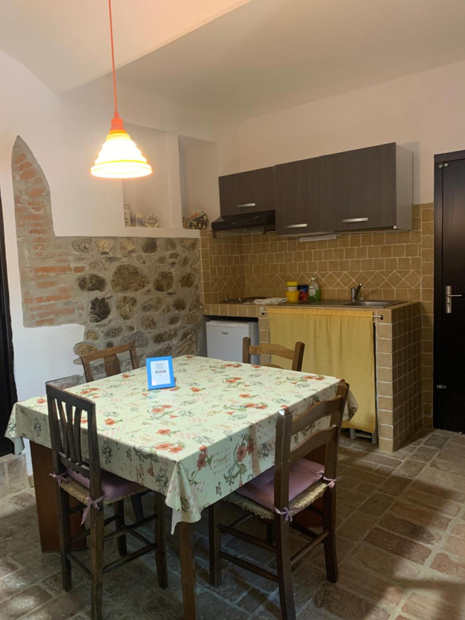Podere Girasoli 皮昂比诺 外观 照片